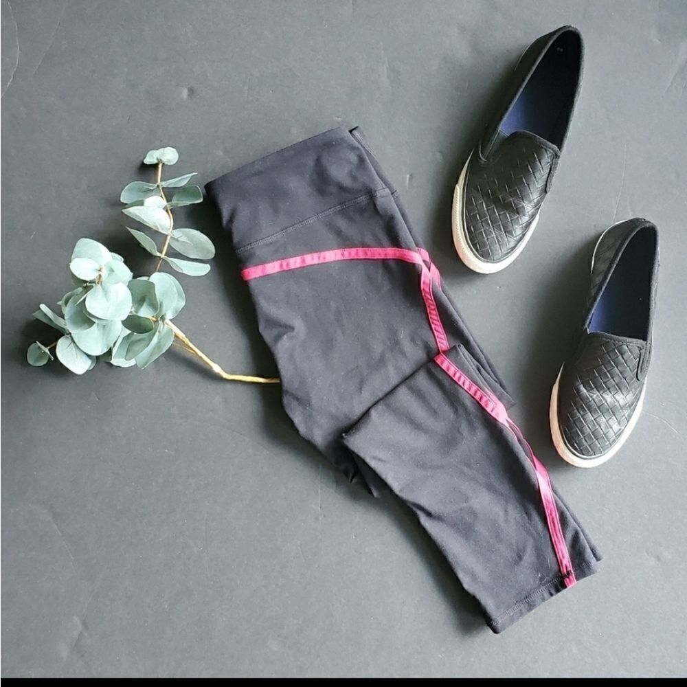 Fabletics Black Capris